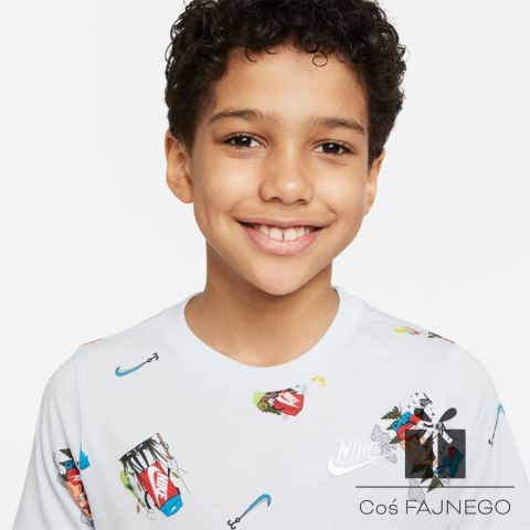 Koszulka Nike Sportswear Tee AOP DQ3856 471, Rozmiar: S (128-137)