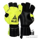 Rękawice bramkarskie Select 44 Flexi Save