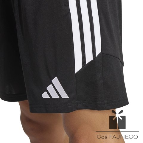 Spodenki adidas TIRO 26 Training Short JY9719